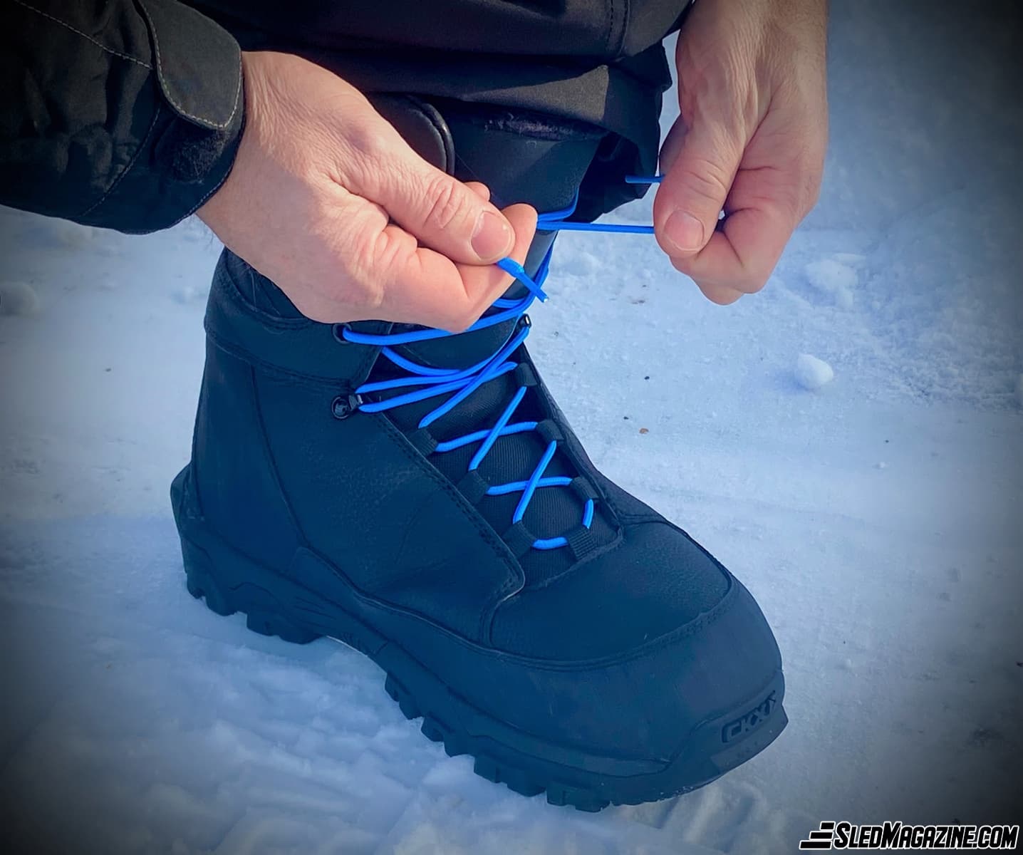 How to keep your feet from getting cold on a snowmobile
