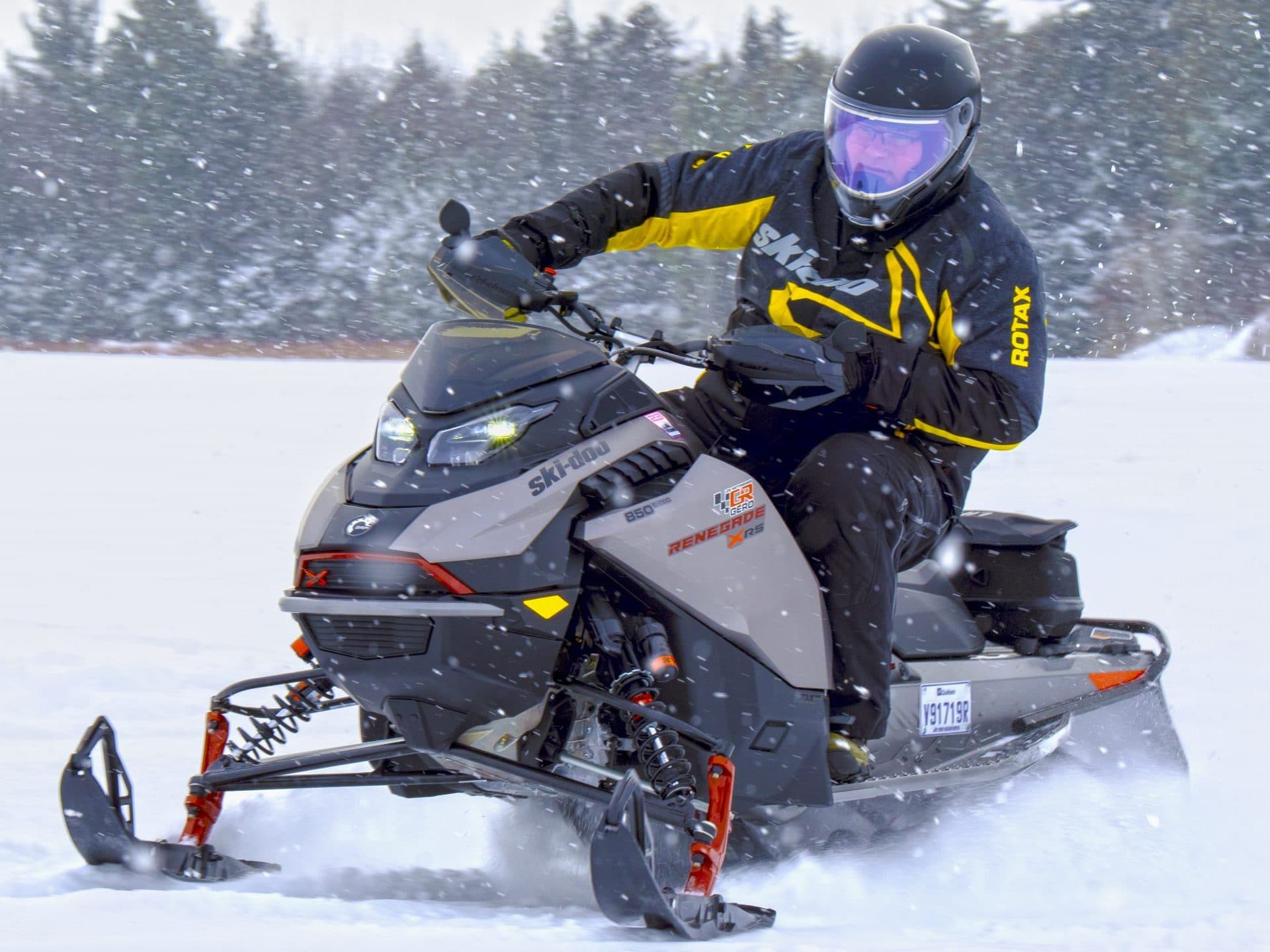 First Impressions – Ski-Doo Renegade X-RS 850 E-TEC 2023