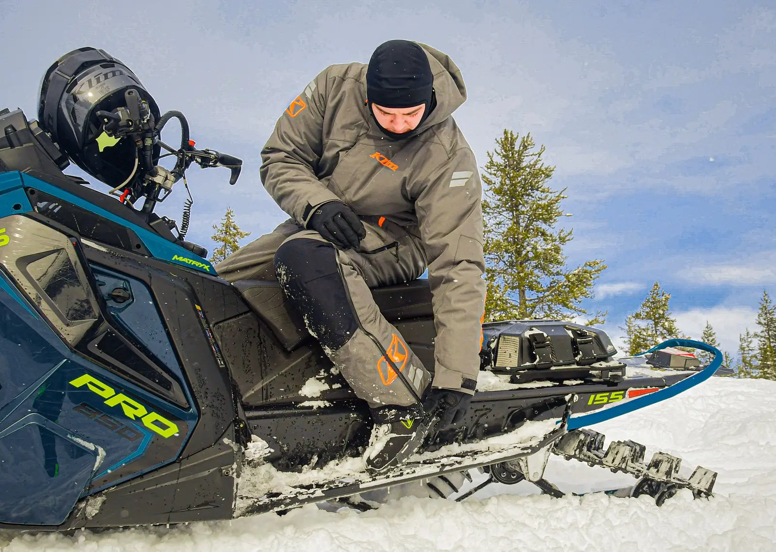 Comprehensive Review of KLIM’s Winter Gear: Railslide One-Piece, Gloves, and BOA Boots