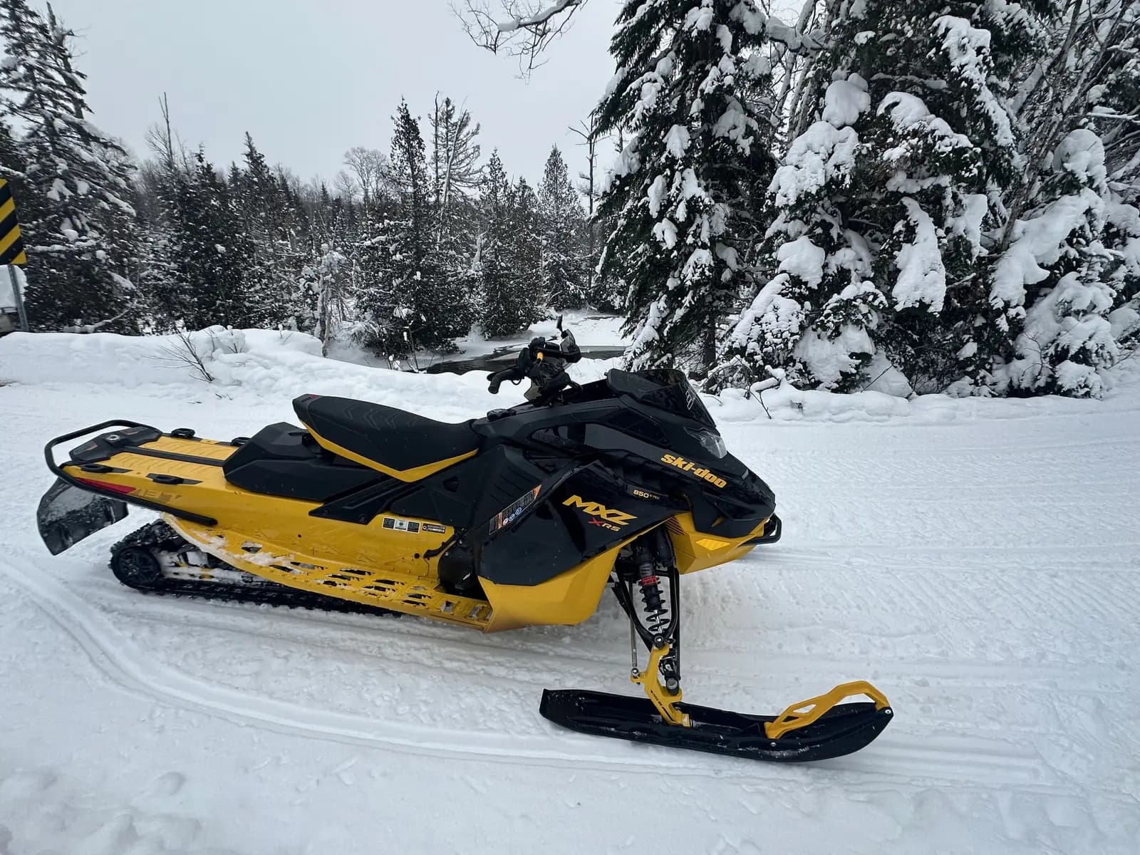 Ski-Doo 2025 MXZ X-RS with 850 E-TEC Engine: Preseason Analysis