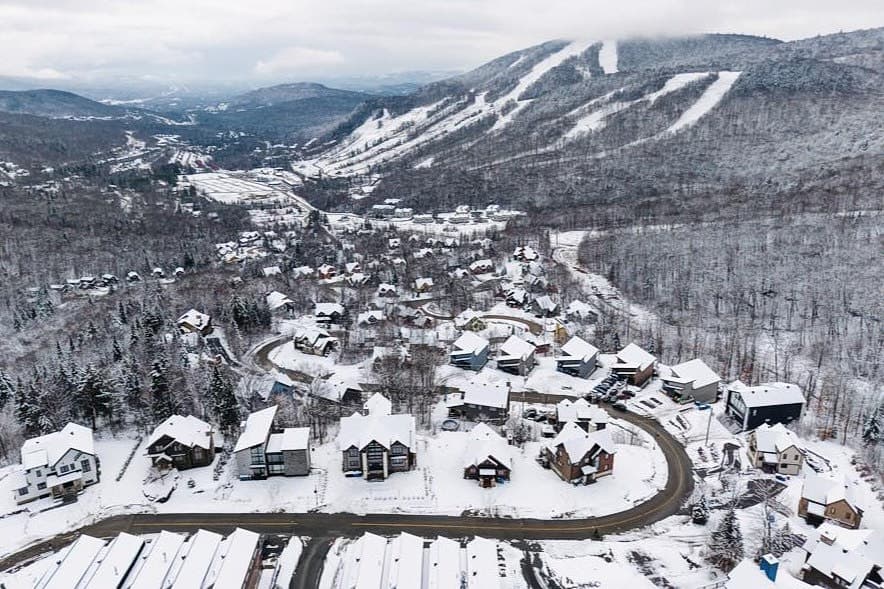 Chalets Alpins of Stoneham: A Memorable Weekend Immersed in Nature
