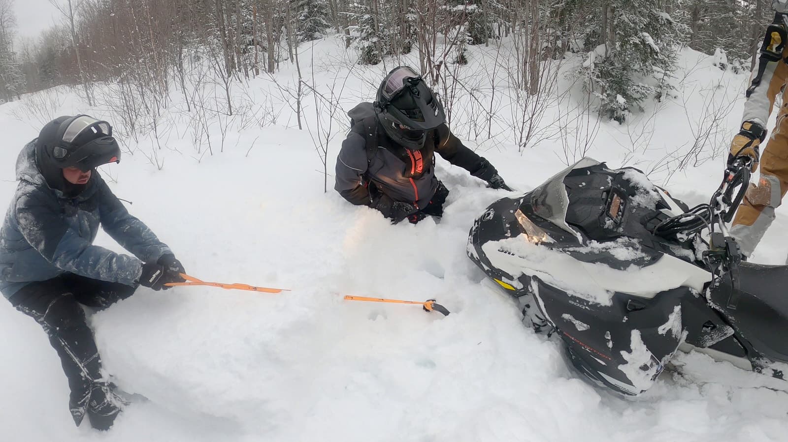 Highmark and Mountain Lab Now Distributed by Kimpex: Proven Gear for the Backcountry